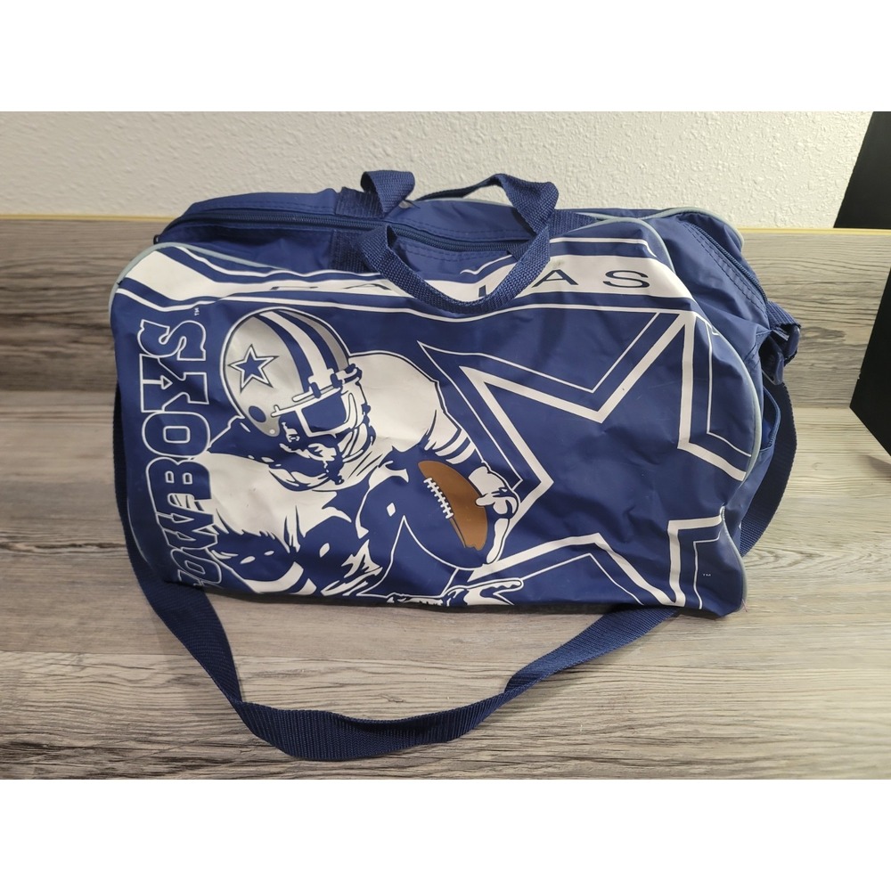 Vintage Dallas cowboys football duffle bag. 1980's Does have one hole by handle